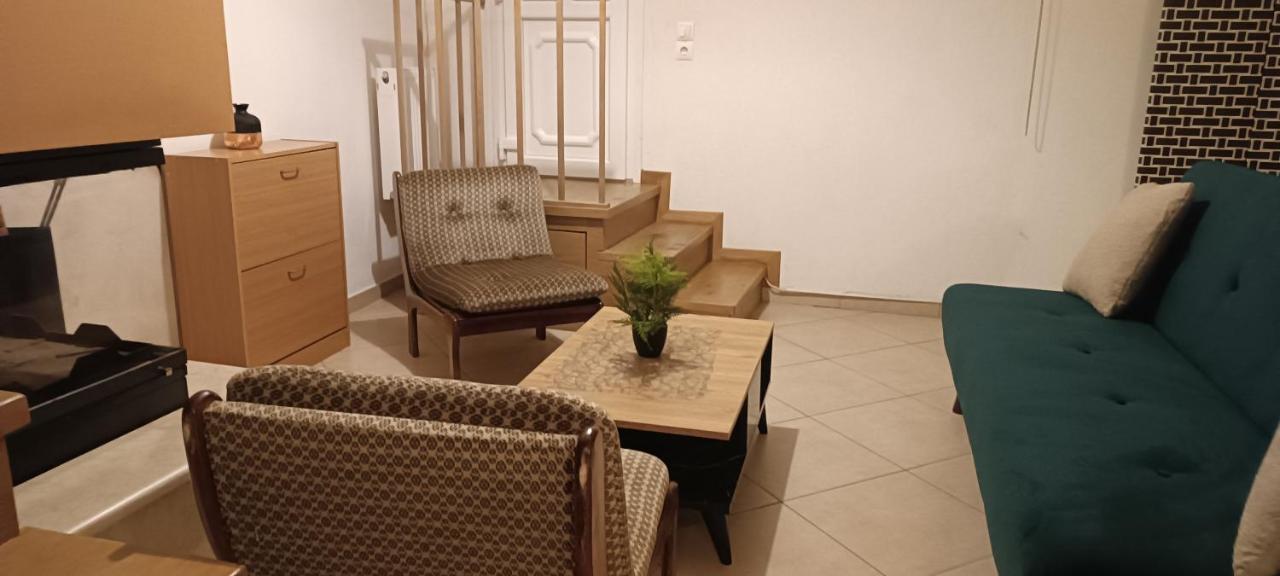 Rania S Studio Volos Exteriör bild
